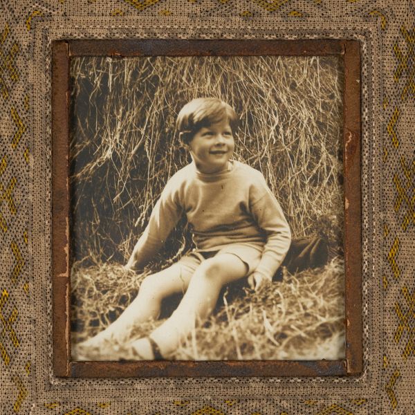 Principele Mihai al României, fotografie tip carte poștală, atelier Guggenberger Mairovitz