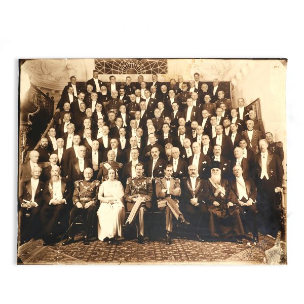Membrii Ordinului „Ferdinand I”, fotografie cu semnătura atelierului fotografic Julietta, 1934