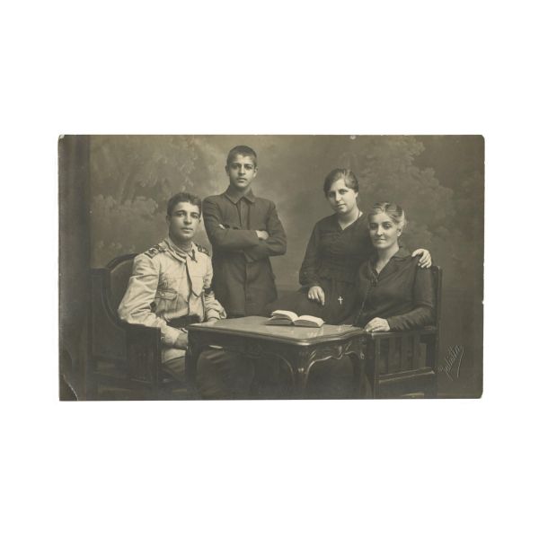 Ioan și Dimitrie Dimăncescu, patru fotografii de epocă, cca. 1910