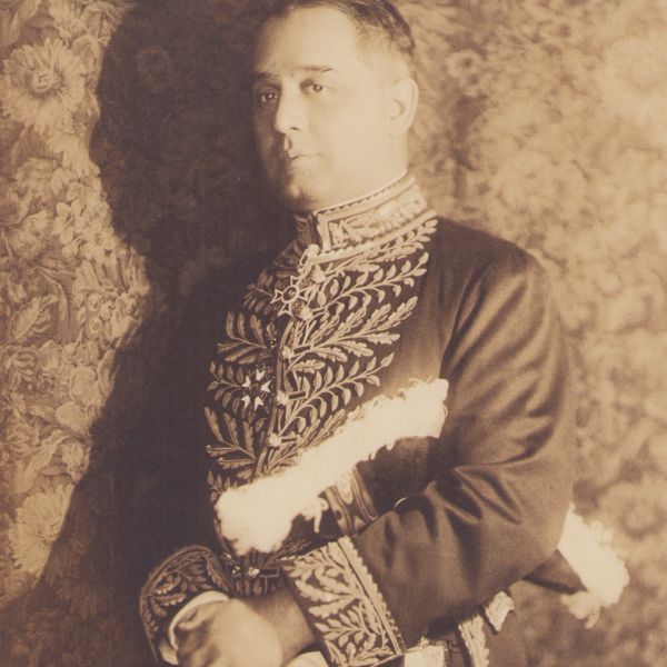 Caius Brediceanu, fotografie de cabinet, cu dedicație, atelier Nicolas, Rio, 1949 