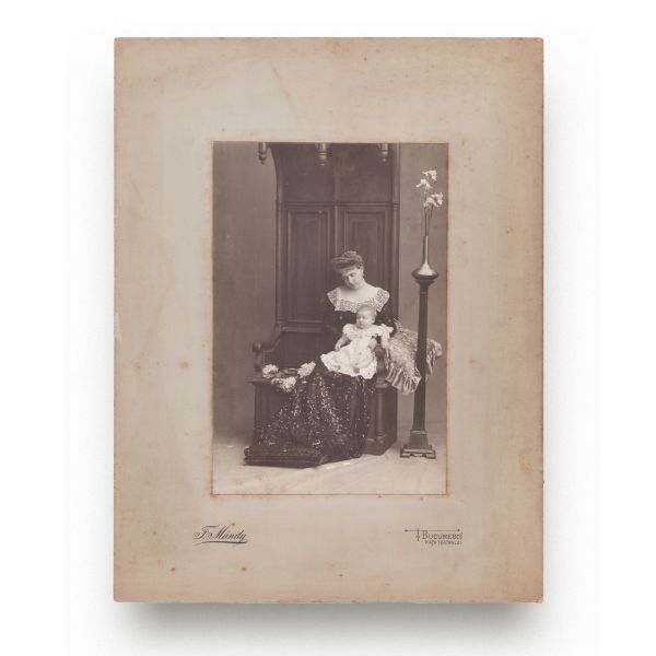 Principesa Maria și fiica sa, Mărioara, fotografie de epocă, 1900, atelier F. Mandy