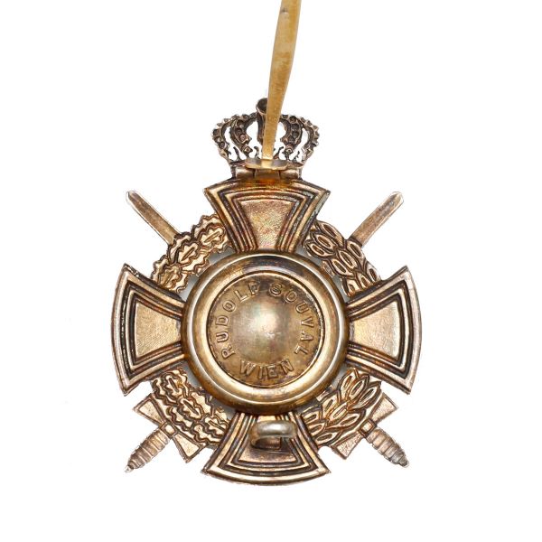 Ordinului „Casei Domnitoare”, clasa a V-a, model 1938, bijutier Rudolf Souval
