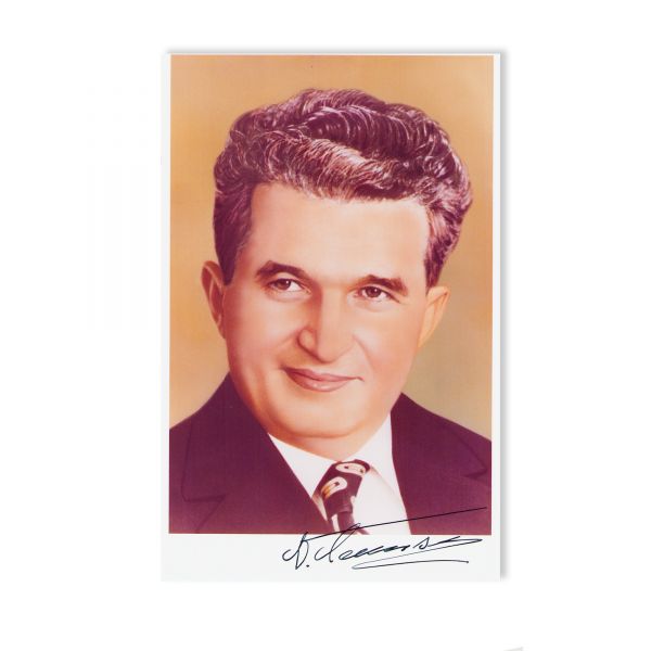 Nicolae Ceaușescu, fotografie color semnată olograf