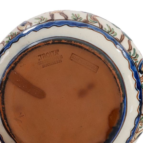 Set de vase, atelierul de ceramică Troița, anii 1920 - 1930