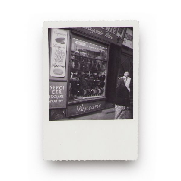 Spații comerciale, patru fotografii de epocă