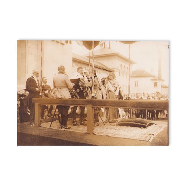 Încoronarea regilor Ferdinand I și Maria, trei fotografii de epocă, 1922