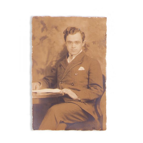 Dumitru D. Roșca, opt fotografii de epocă, 1921-1924
