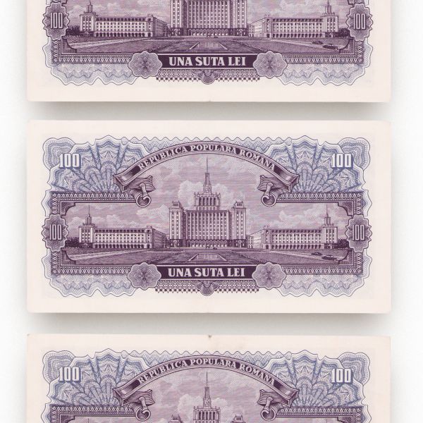 Trei bancnote în valoare de 100 lei din 1952, necirculate, serie consecutivă