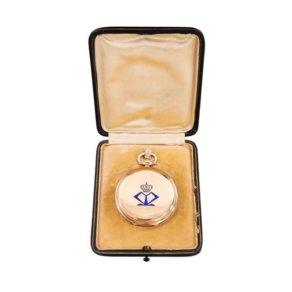 Ceasul de buzunar al reginei Maria din aur 14K, marca Orator Watch Co., 1926