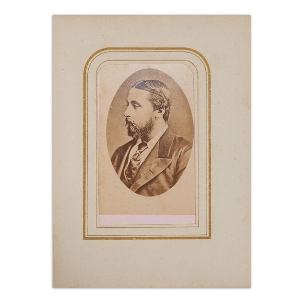 Familia reginei Maria a României, album cu șase fotografii format carte-de-visite