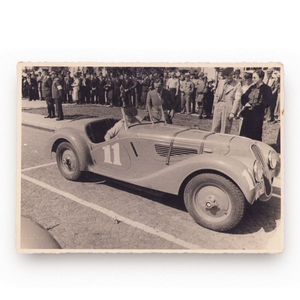 Grand Prix-ul Bucureștilor din 30 mai 1937, șaptesprezece fotografii de epocă 