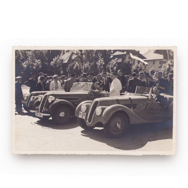 Grand Prix-ul Bucureștilor din 30 mai 1937, șaptesprezece fotografii de epocă 