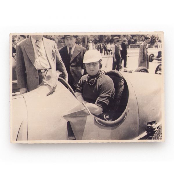 Grand Prix-ul Bucureștilor din 30 mai 1937, șaptesprezece fotografii de epocă 