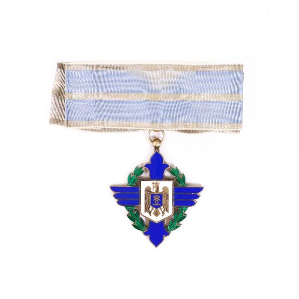 Ordinul „Virtutea aeronautică” în grad de comandor