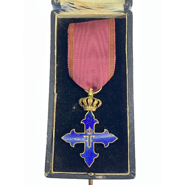 Ordinul „Mihai Viteazul”, clasa a III-a, model 1916