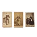 Alexandru Iarca și alții, trei fotografii format carte-de-visite, ateliere Franz Duschek și Carol Popp de Szathmári