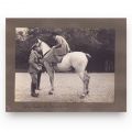 Regina Maria, principesa Elena și ofițerii Regimentului 4 Roșiori la vânătoare, 11 fotografii, 1924