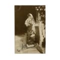 Principesa Maria în costum popular, fotografie format carte poștală, cu semnătură olografă, atelier A. Brand, cca. 1895