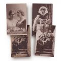 Colecție de 4 fotografii tip carte poștală cu mesaje de Anul Nou, înfățișând familia regală a României, 1920-1921