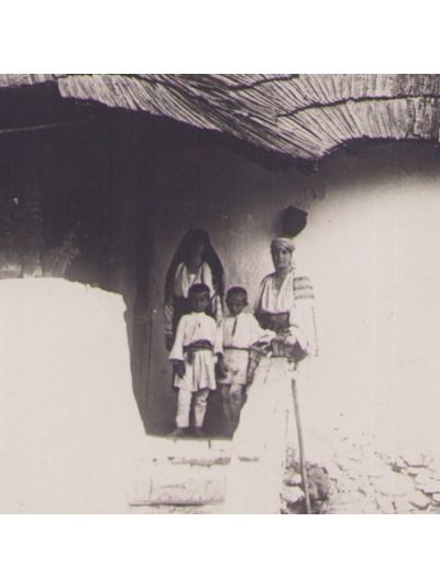 Regina Maria în Oltenia, două fotografii tip carte poștală, cca. 1923