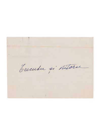 Regina Maria și principele Mihai, fotografie tip carte poștală, 1927, cu semnătura suveranei 