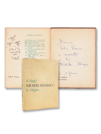 Nichita Stănescu, 11 elegii, ediție bilingvă, 1970, cu dedicație olografă pentru Iulia Vraca
