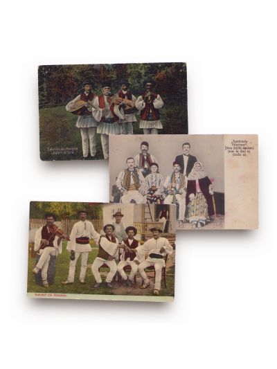 Lăutari la țară, țărani români și tipuri etnice românești, 3 fotografii tip carte poștală colorate