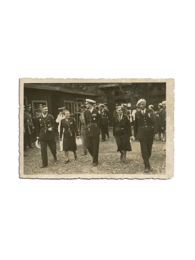 Regele Carol al II-lea vizitând o tabără de cercetașe, 4 fotografii tip carte poștală