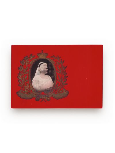 Regina Elisabeta a României, carte poștală ilustrată embosată