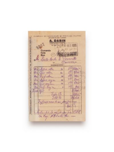 Patru facturi emise de fabricile „A. Darin”, „Manor”, „Flora”, „Adria”, 1930-1931