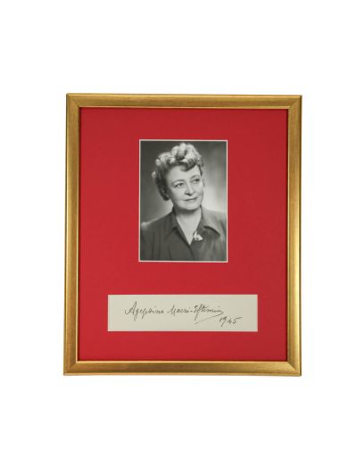 Agepsina Macri-Eftimiu, fotografie de epocă + bilet cu semnătură olografă