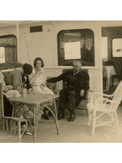 Membrii familiei regale și Ion I. C. Brătianu, fotografie tip carte poștală, 1922