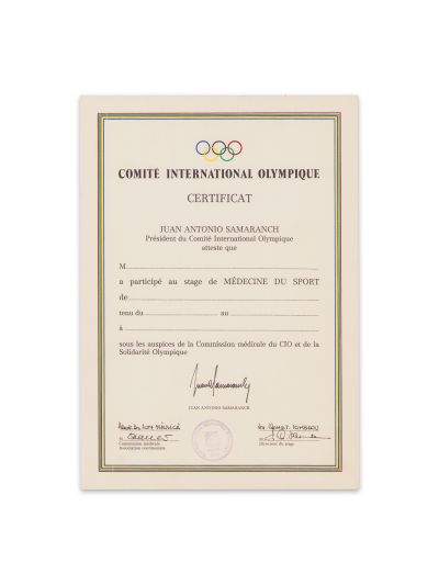 Comité International Olympique, diplomă în alb pentru stagiul de medicină sportivă