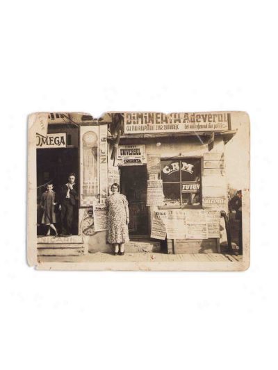 Chioșc de ziare, fotografie de epocă
