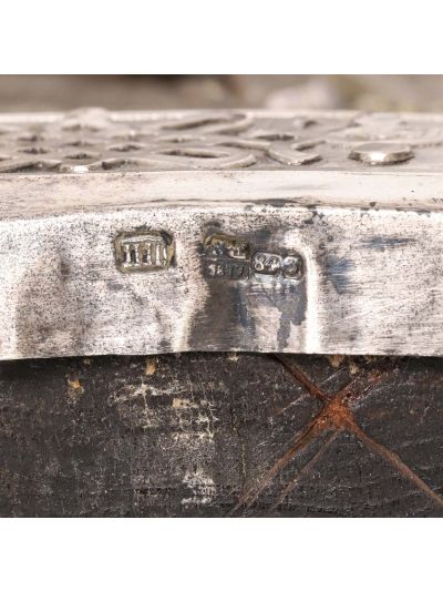 Icoana Născătoarei de Dumnezeu de tip Kazanskaia, tempera pe lemn, cu ferecătură