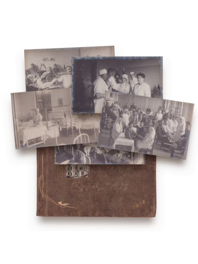 Spitatul 113 al Soc. Ortodoxe Române București, album fotografic, cu dedicația principesei Alexandrina Gr. Cantacuzino, 1917-1918