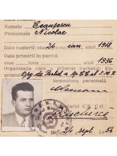 Fișa de control a carnetului de partid a lui Nicolae Ceaușescu, cu semnătură, 1954