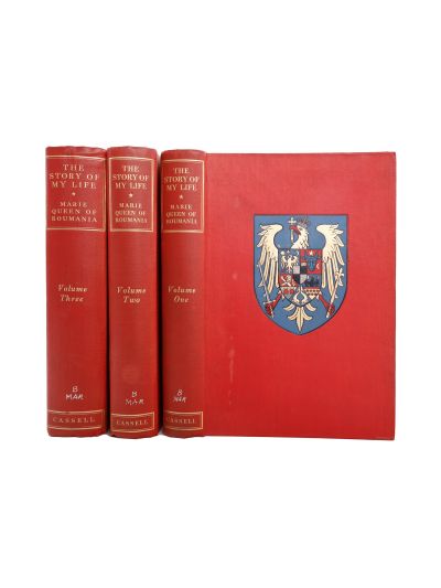 Marie Queen of Roumania, The Story of My Life, trei volume, 1935, cu dedicația reginei Maria