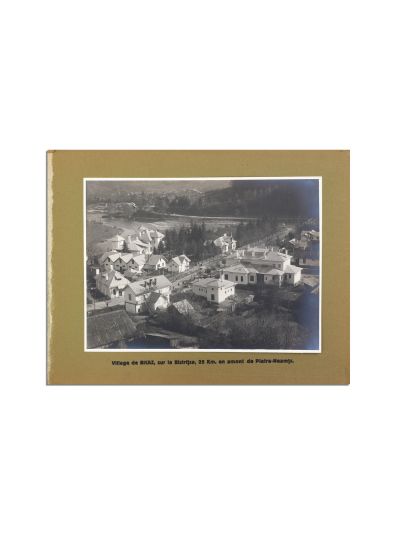 La ville de Piatra-Neamtz, album fotografic cu semnături