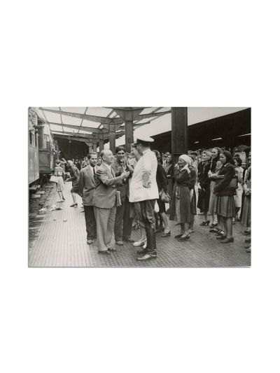 Primarul general al capitalei, Victor Dombrovski, 4 fotografii de epocă, 1965