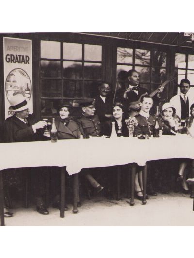 Masă festivă, fotografie tip carte poștală, cca. 1933