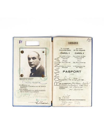 Arhitectul Duiliu Marcu, pașaport, 1936-1937