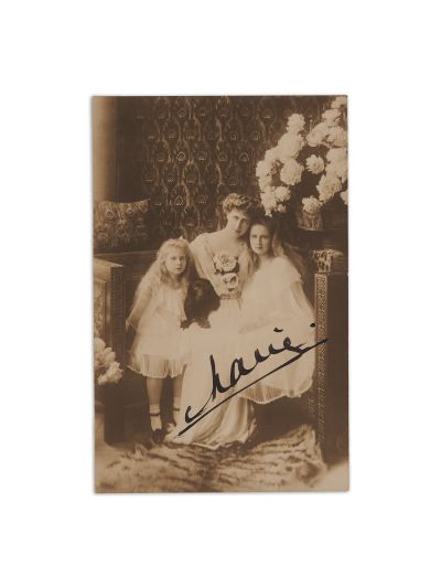 Principesa Maria alături de două dintre fiicele sale, fotografie tip carte poștală cu amplă însemnare olografă