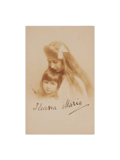 Principesele Mignon și Ileana, fotografie tip carte poștală, cu semnături olografe, atelier Fr. Mandy