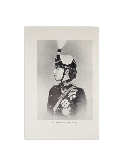 Marie Queen of Roumania, The Story of My Life, trei volume, 1935, cu semnătura reginei Maria