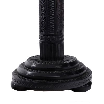 Piedestal din lemn de tei, decorat în stil neoromânesc, începutul sec. XX