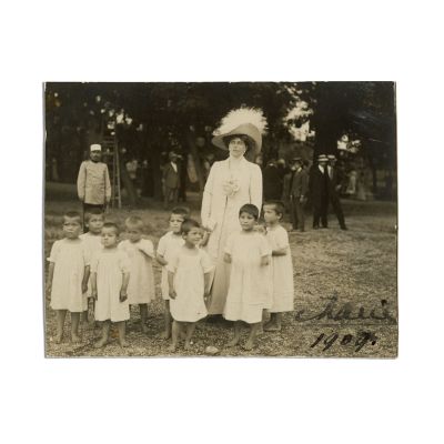 Principesa Maria a României, fotografie tip carte poștală cu semnătură olografă, 1909