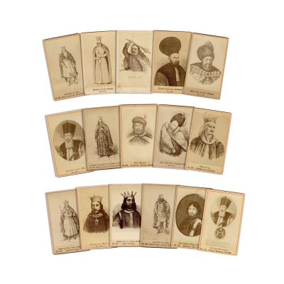 16 heliogravuri ale portretelor unor domnitori, diverse ateliere