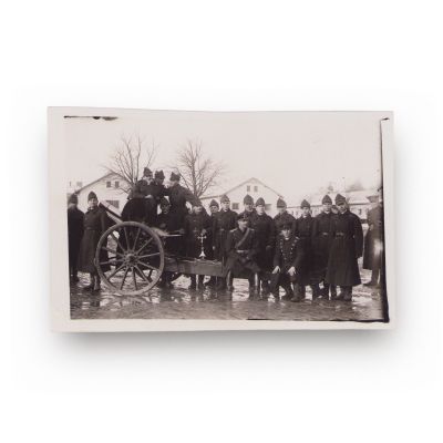 Regimentul 12 artilerie de la Sadagura, opt fotografii de epocă, cca. 1933