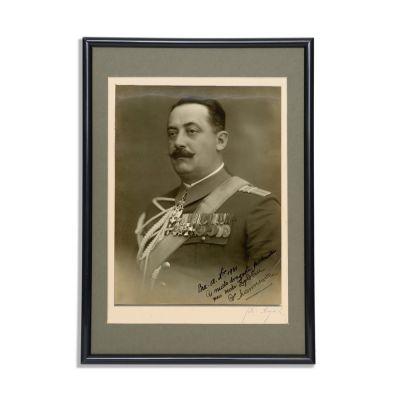 Gr. Gabriel Marinescu, fotografie cu dedicație olografă, 1931